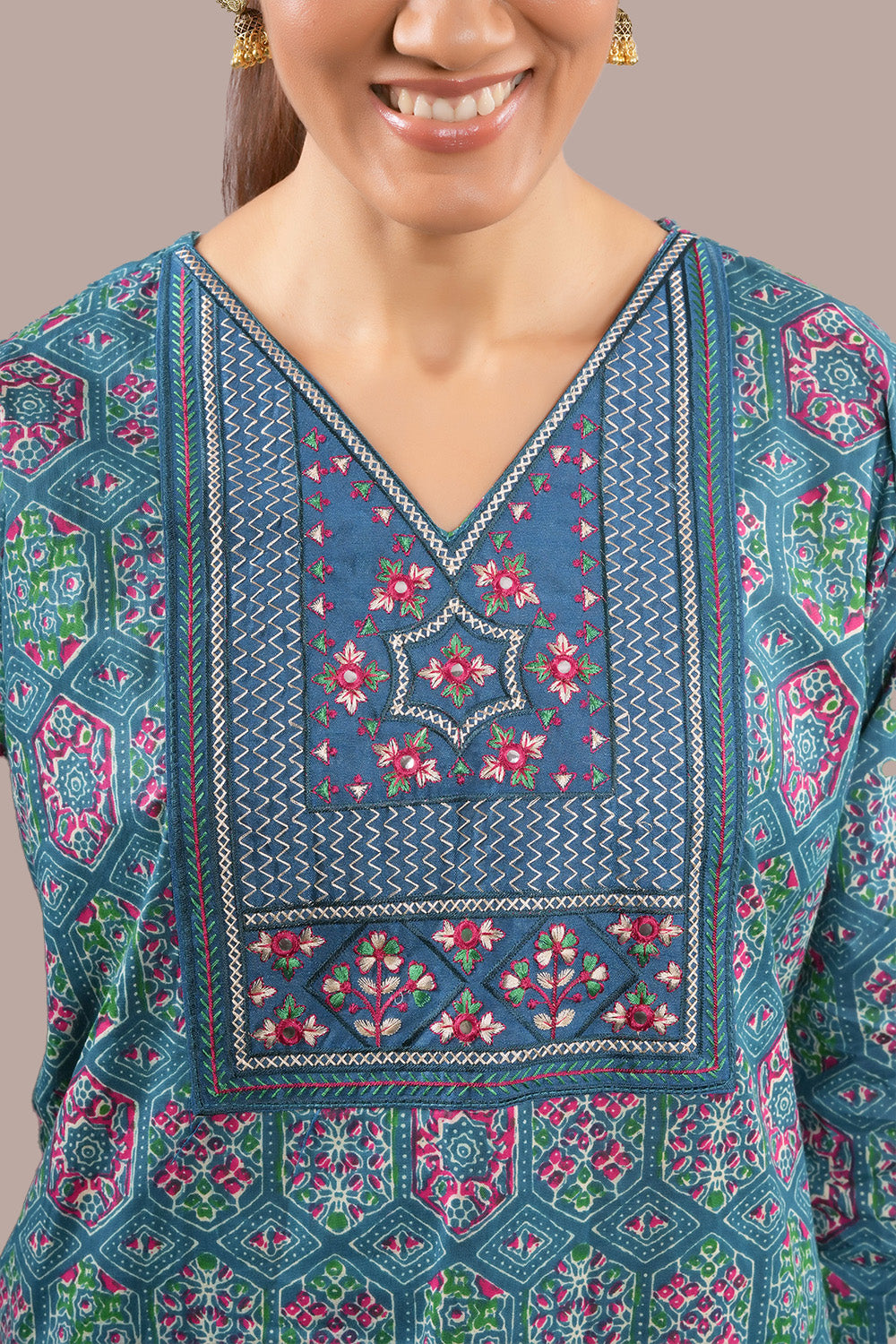 Indian Hand Embroidered Mirror Work Salwar Kameez & Dupatta