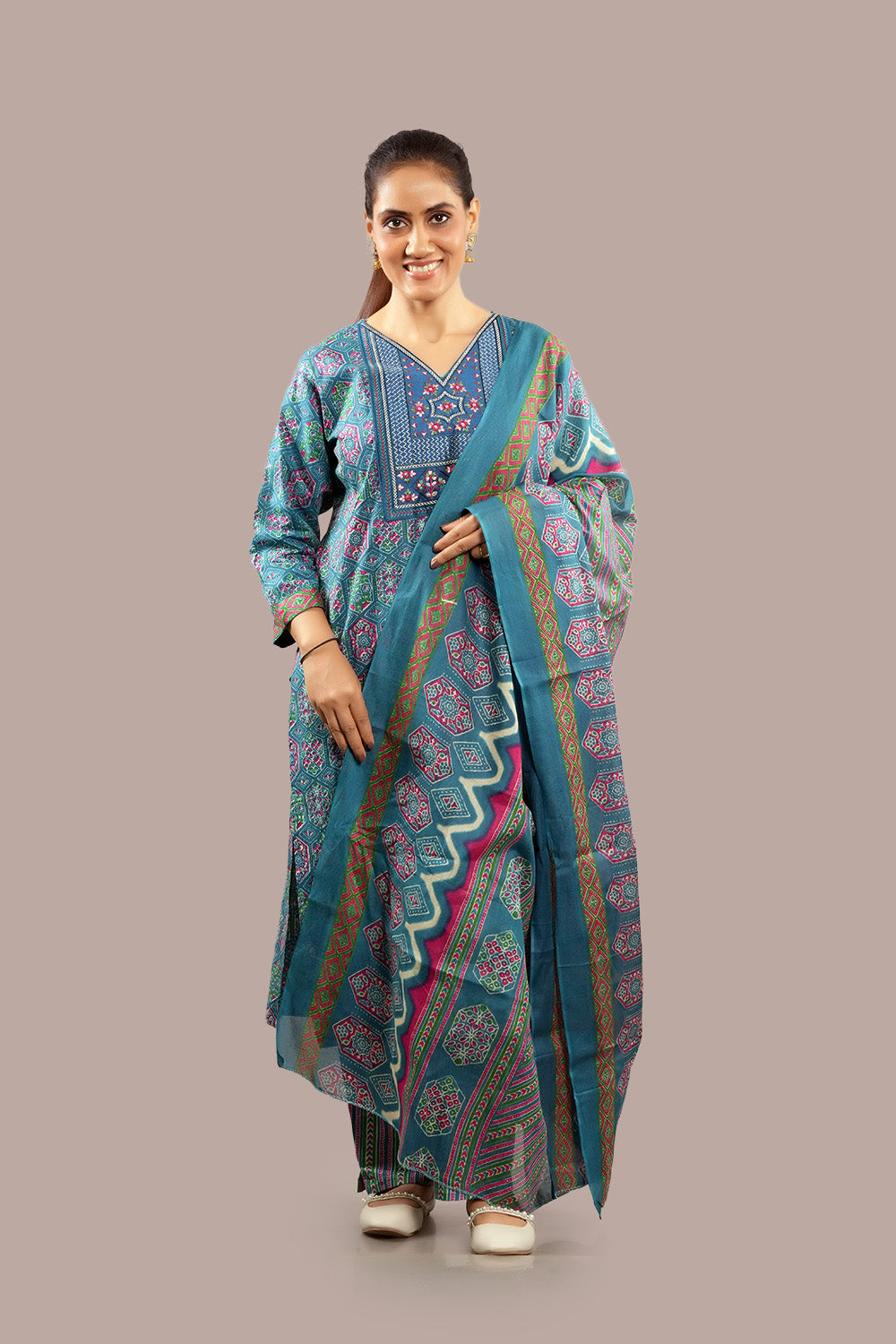 Indian Hand Embroidered Mirror Work Salwar Kameez & Dupatta