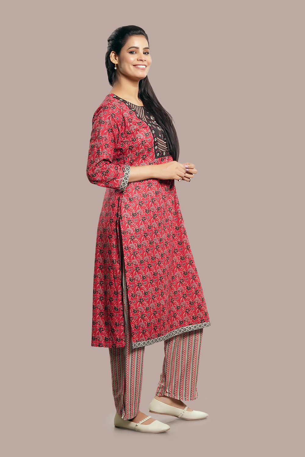 Combination of Arakh and Kutch Embroidered Salwar Kameez & Dupatta