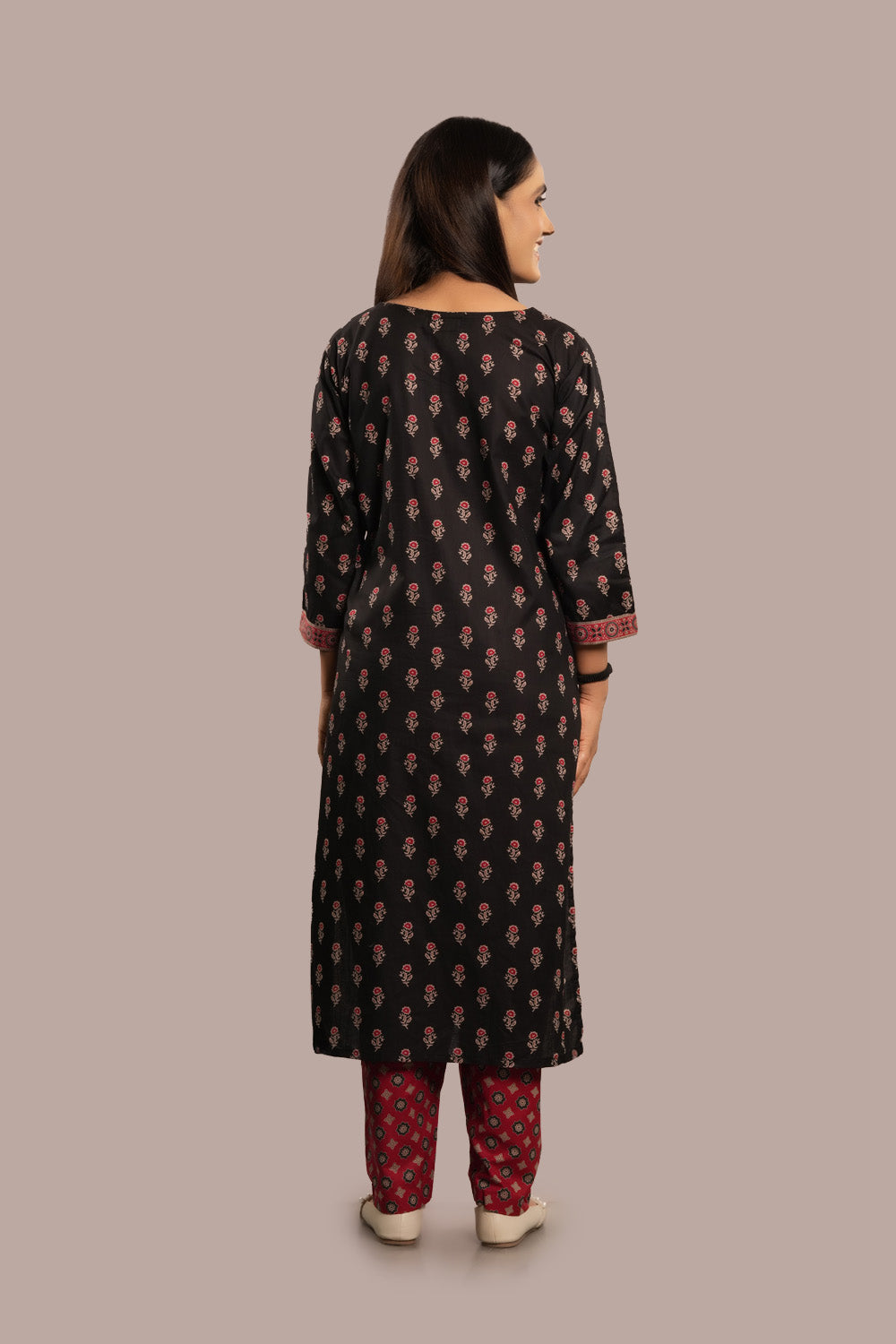 Lace Work Floral Block Printed Salwar Kameez & Dupatta