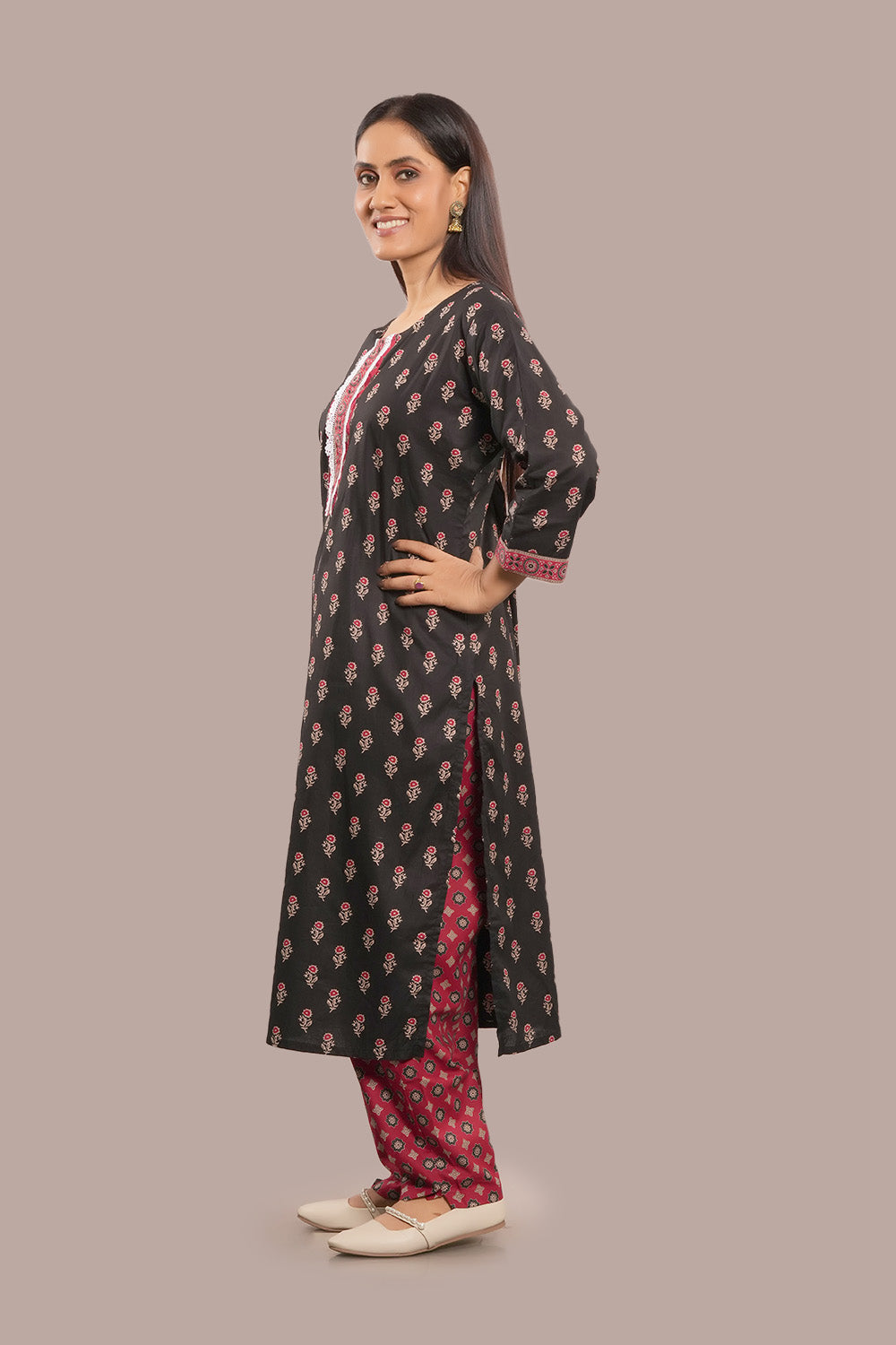 Lace Work Floral Block Printed Salwar Kameez & Dupatta