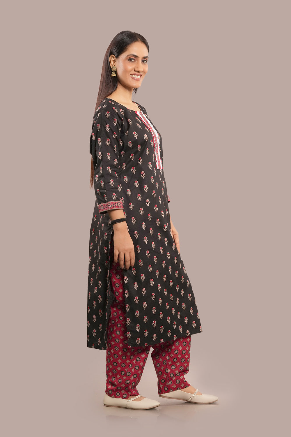 Lace Work Floral Block Printed Salwar Kameez & Dupatta