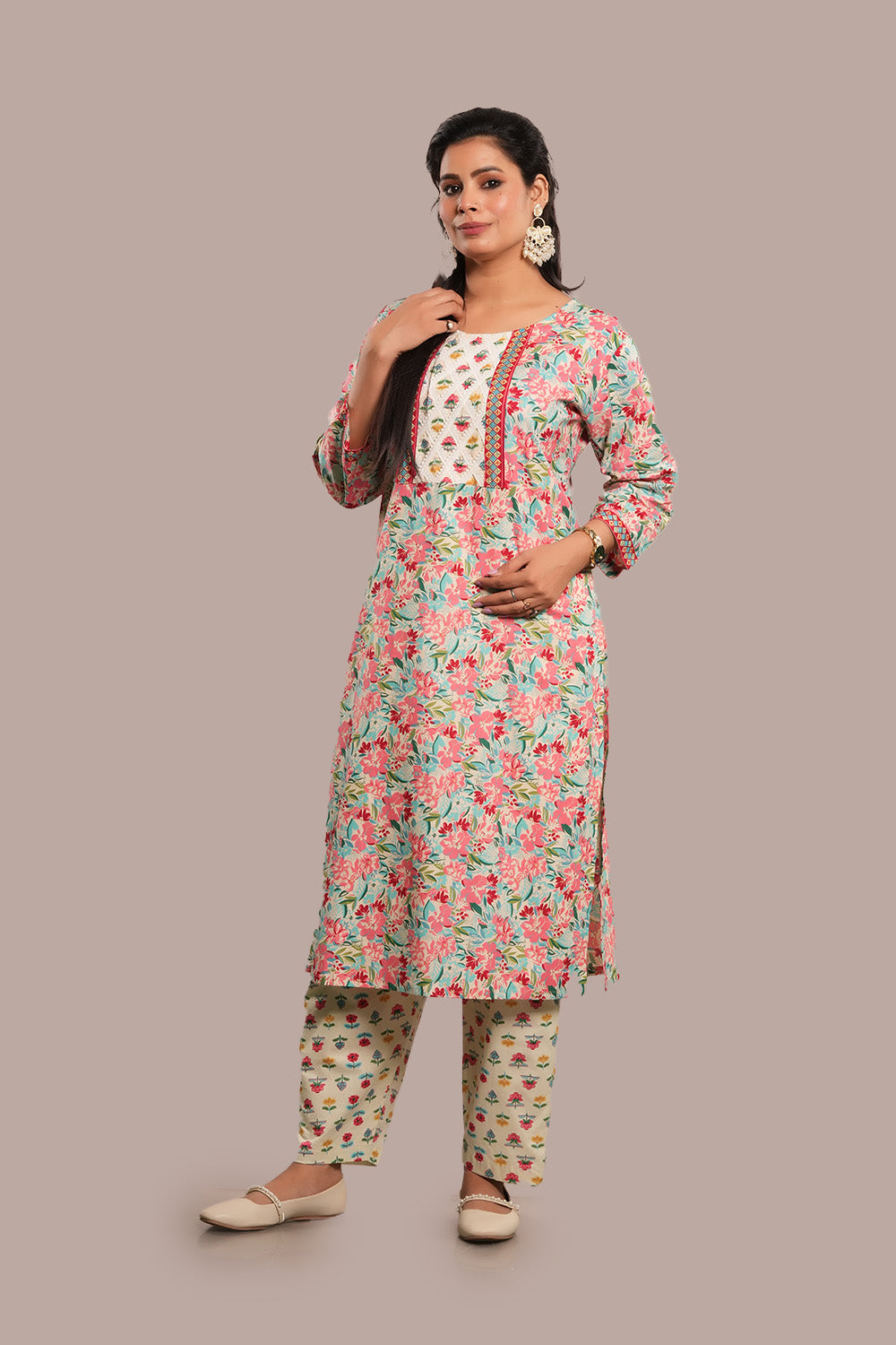 Lace Work Floral Block Printed Salwar Kameez & Dupatta