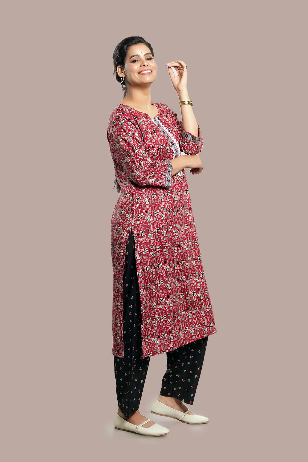 Lace Work Floral Printed Salwar Kameez & Dupatta