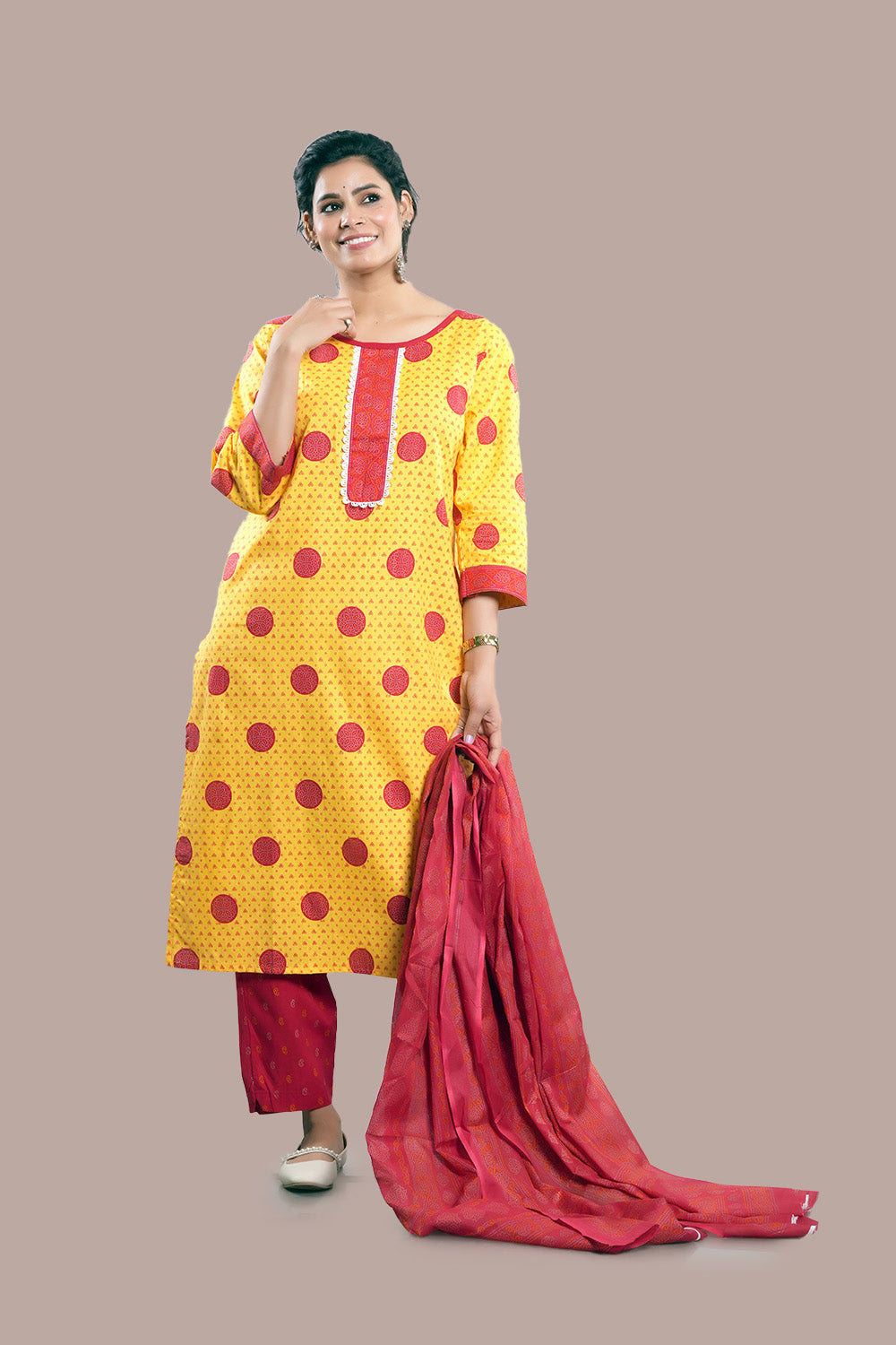 Lace Work Bandhani Printed Salwar Kameez & Dupatta