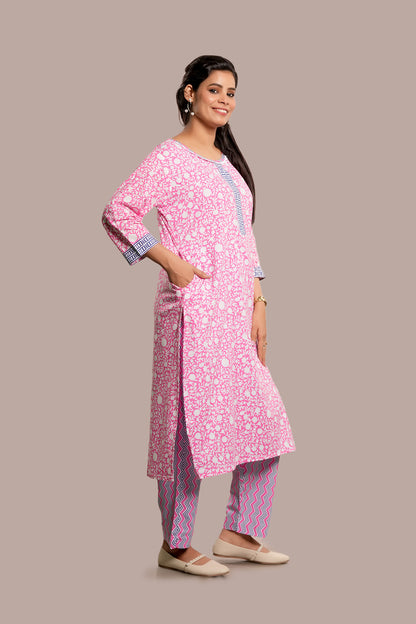 Lace Work Floral Block Printed Salwar Kameez & Dupatta